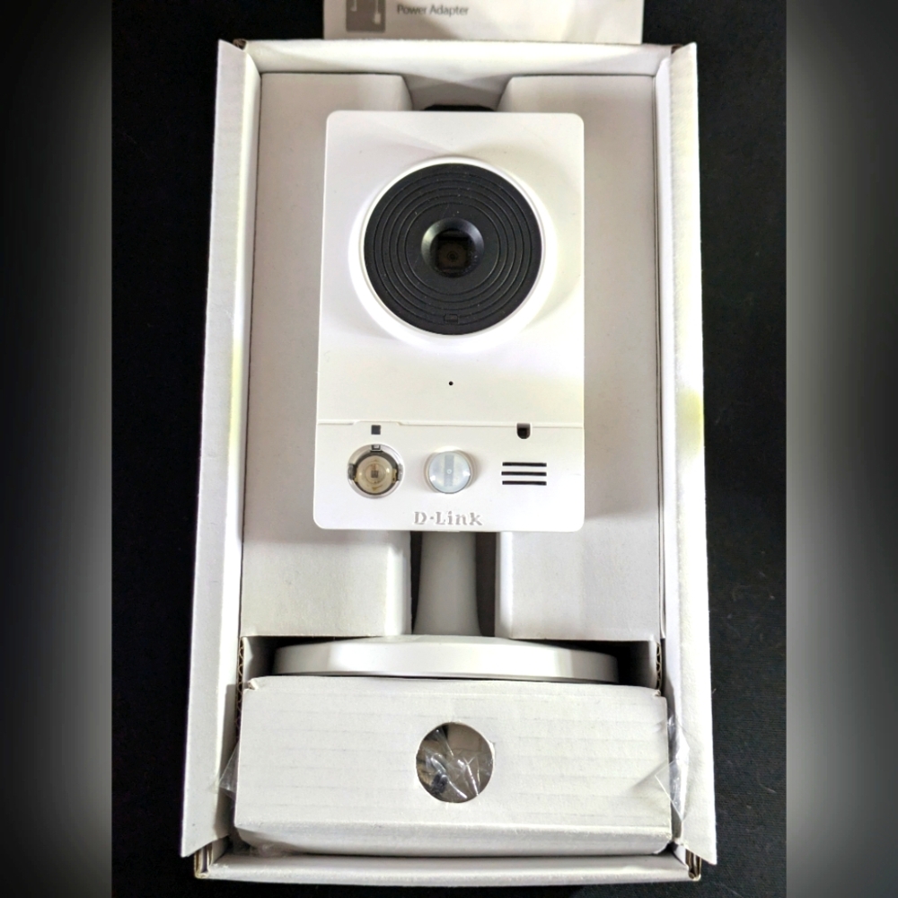 D-Link White Security Camera New In Box